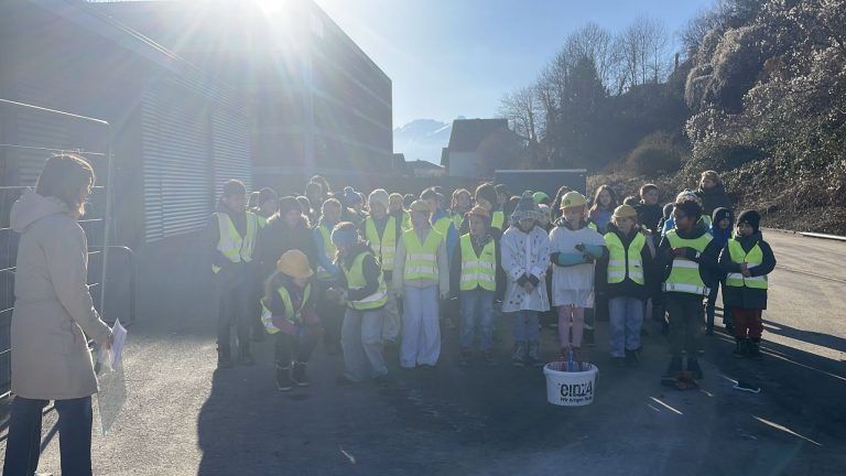Spatenstich Volksschule Tosters