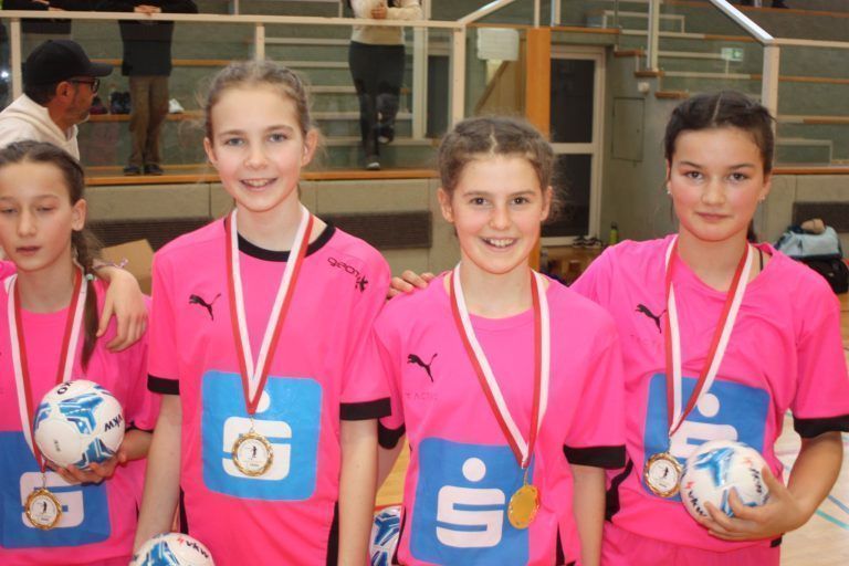 Futsal Mädchen LM SMS Nüziders Platz eins