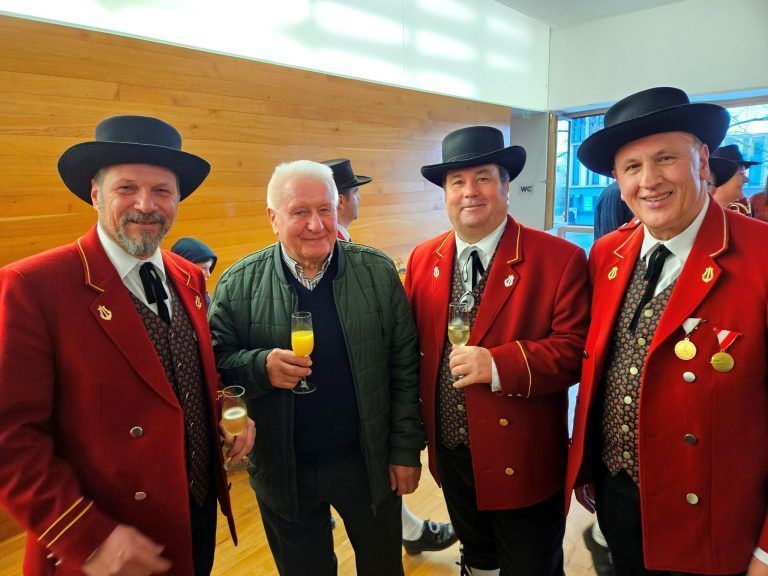 Gute Stimmung beim Neujahrsempfang des Bürgermeisters in Lochau: Helmut Immler, Xaver Boch, Achim Langegg und Wolfram Baldauf.