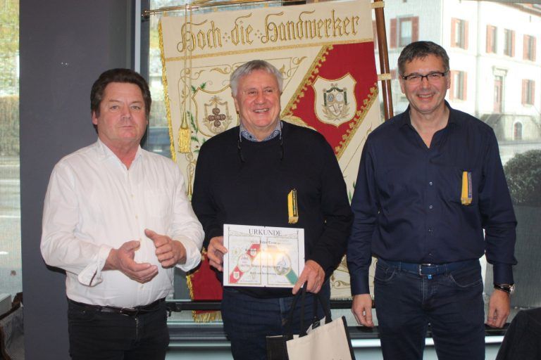 Lange Tradition trifft auf glorreiche Zukunft: Walter Sonderegger ist schon fünf Jahrzehnte Mitglied der Rankler Zunft.