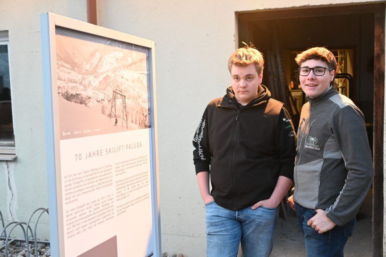 Jubiläumsfeier 70 Jahre Schilift Paluda: Eine kleine Ausstellung gab den Gästen Einblick in die Geschichte des Paludaliftes und des Schisportes.