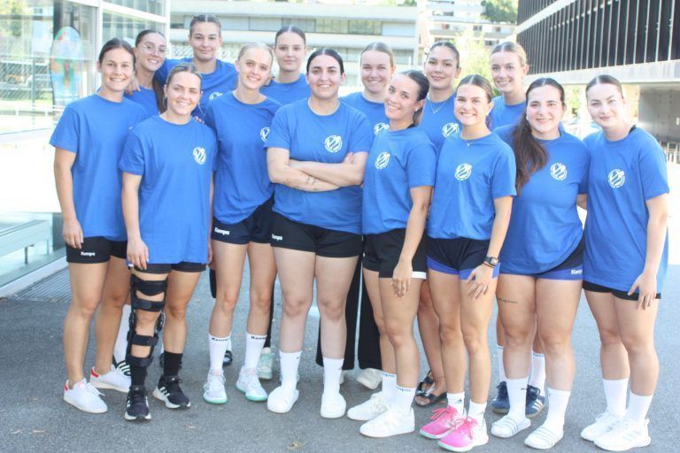 Ein Heimsieg für Feldkirchs Handballdamen ist Pflicht. 