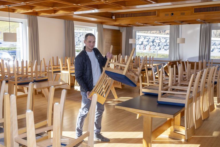Ein Dorf sucht einen neuen Wirt