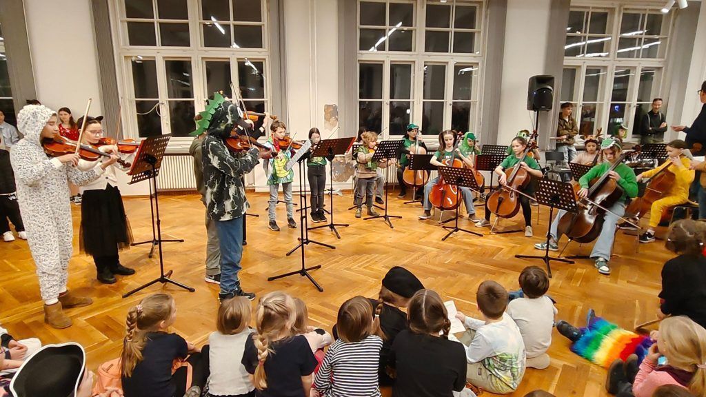 Musikschule rockt im Faschingsfieber