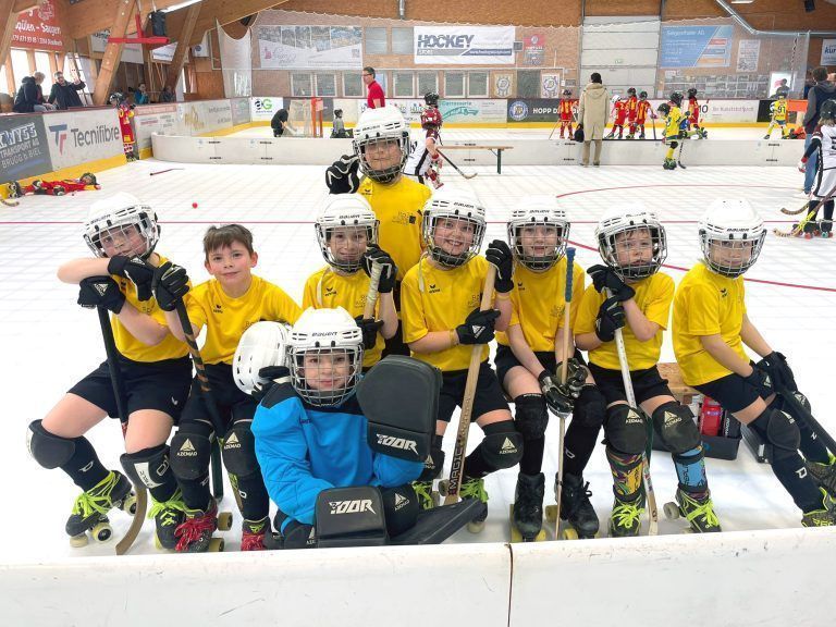 Die U9 freute sich über ein besonders gelungenen Auftritt beim Turnier in Diessbach. 
