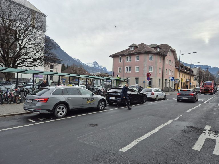 ÖBB, Bahnhof Bludenz, Umgestaltung, mehr Fahrradabstellplätze