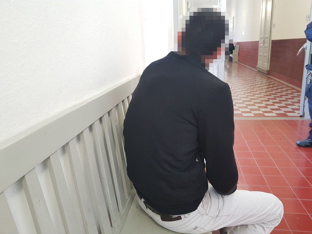 Geistig Beeinträchtigten im Bahnhofs-WC vergewaltigt