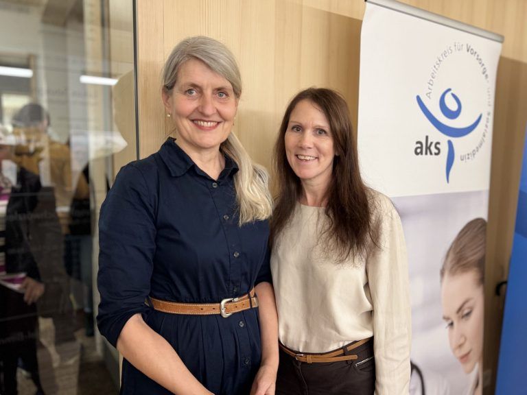 Breites medizinisches Angebot: Psychotherapeutinnen Ursula Fleisch-Lorenc und Ariane Eppelmann.