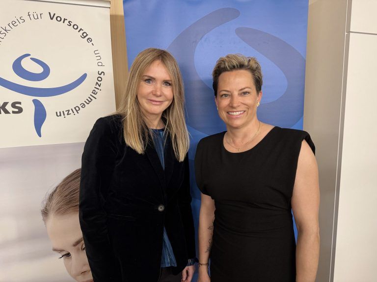Breites medizinisches Angebot: Allgemeinmedizinerinnen Christine Spiegel-Pimmer und Johanna Dreibholz.