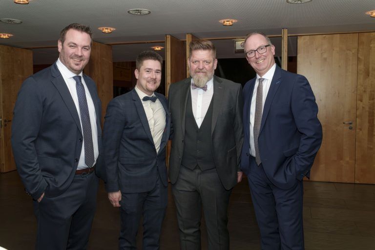 Ballorganisatoren: Johannes Böhler, Obmann August Reis, Thomas Dür und Andreas Schedler. (Foto: NAM/Stefan Mayr/TSW)