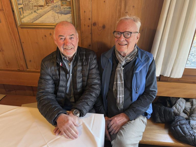 Dorobiorar lachand übor d´Rätscho: Lothar Pitschmann und Herbert Frühwirth schmunzelten mit