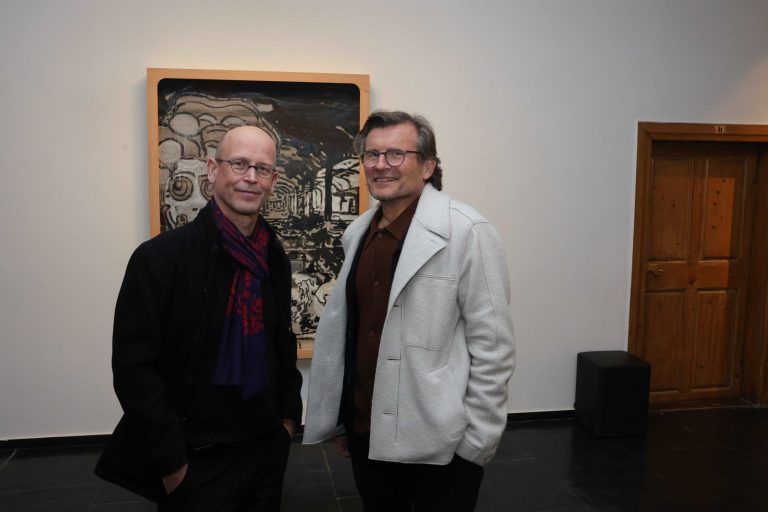 Hundert Jahre Kunst in Feldkirch: Hans-Joachim Gögl und Künstler Marbod Fritsch.