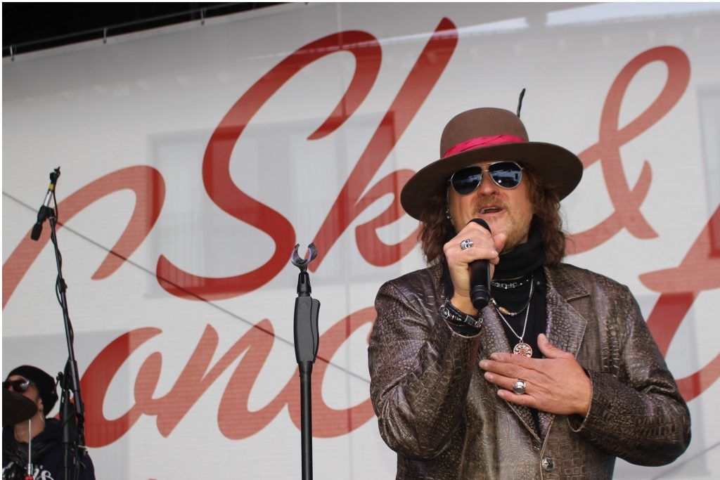 Überzeugende Hommage an Zucchero in Warth