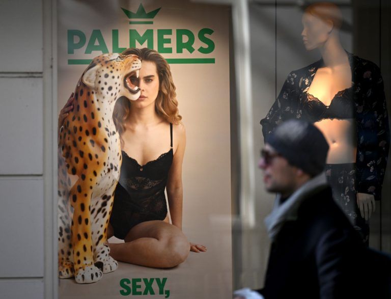 Palmers-Mitarbeiter warten noch auf ihre Löhne