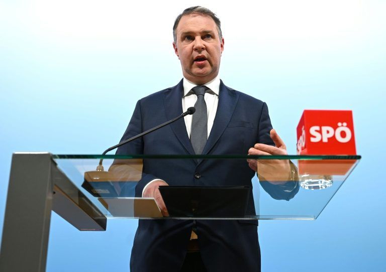 Gespräche beim Bundespräsidenten: "Wo müssen sich welche Parteien bewegen?"