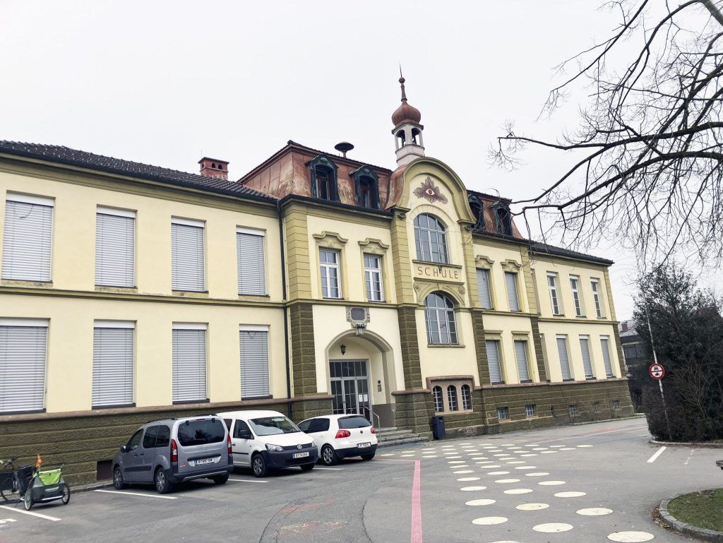 Musikschule Hard in die Schule Markt?