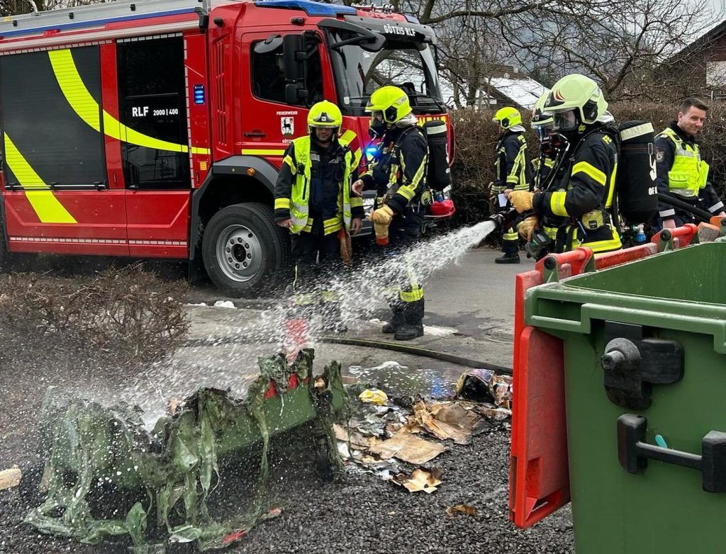 Containerbrand: Passanten konnten Schlimmeres verhindern