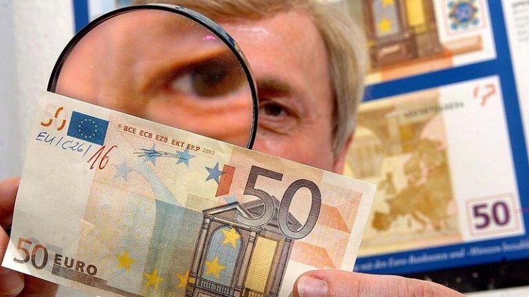 Falschgeld