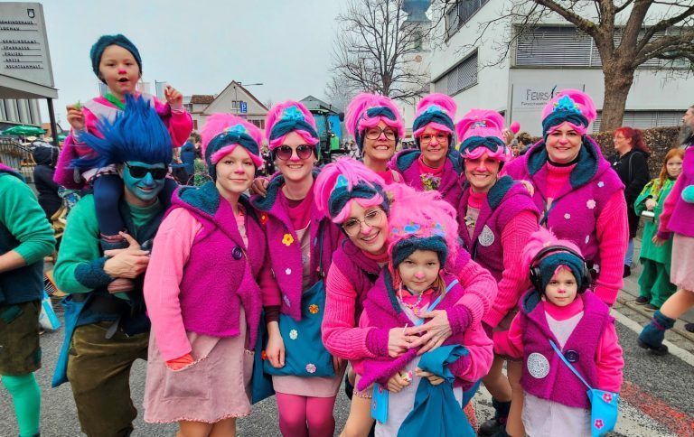 Impressionen vom Lochauer Kinderfaschingsumzug.