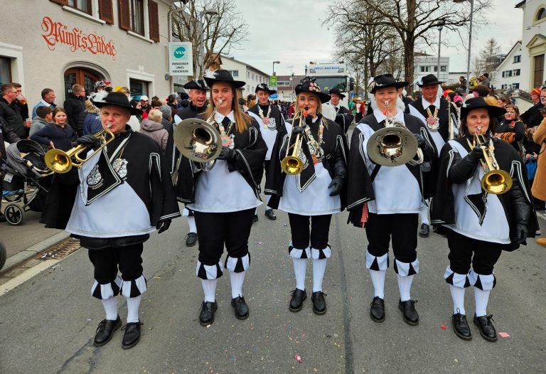 Impressionen vom Lochauer Kinderfaschingsumzug.