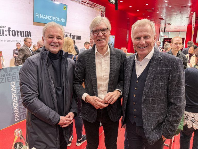 Die com:bau eröffnete mit innovativem Blick in die Bauzukunft