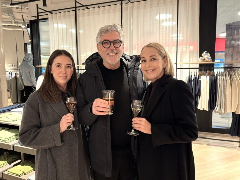 Max und Stella Eröffnung