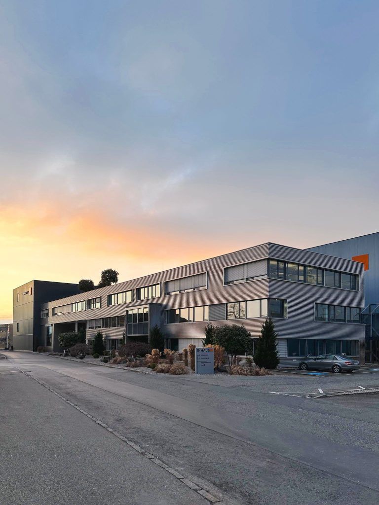 Inhaus Dienstleistungszentrum