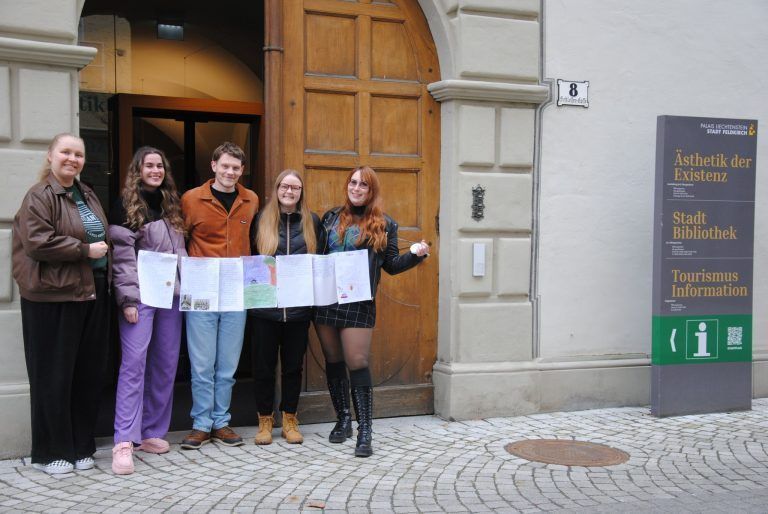 Feldkirch einhundert. Zusammen wachsen