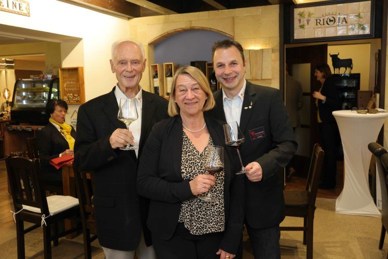 Spitzenweine aus Spanien: Weinakademiker Sighard Baier, Ursula Schnell und Marcel Böhler.