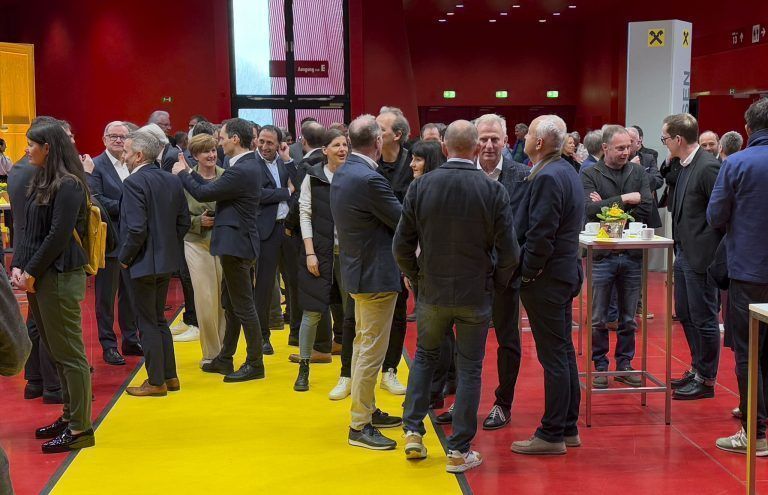 Die com:bau eröffnete mit innovativem Blick in die Bauzukunft