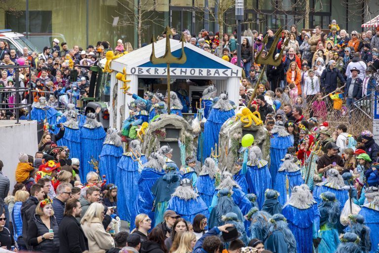 Vorarlbergs größter Faschingsumzug sorgt für Ausnahmezustand in der Montfortstadt