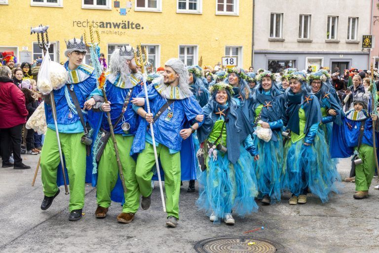 Vorarlbergs größter Faschingsumzug sorgt für Ausnahmezustand in der Montfortstadt