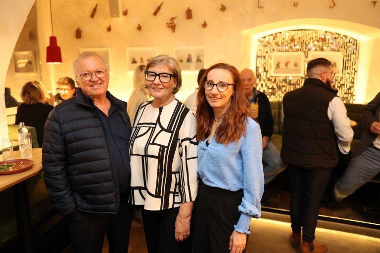 Tarot-Motive als Kunstwerke: Miroslav Cvetkovic, Ulrike Bartenbach und Eva Bartenbach.