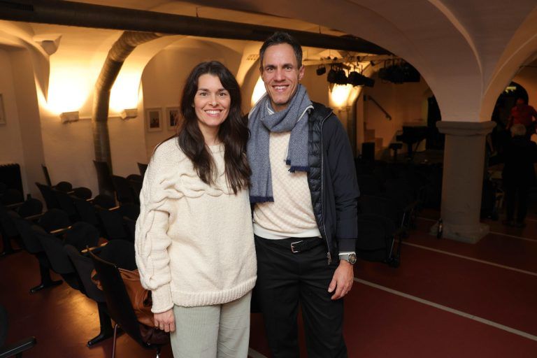 "Zitternde Lippen" würdigen Elvis: Antonia Bechtold und Ralf Schildknecht.