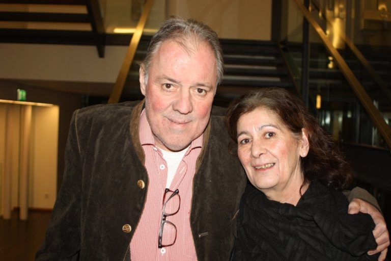 Humor, Musik und Satire begeistern Rankweil: Matthias Gantner mit Gattin Andrea.