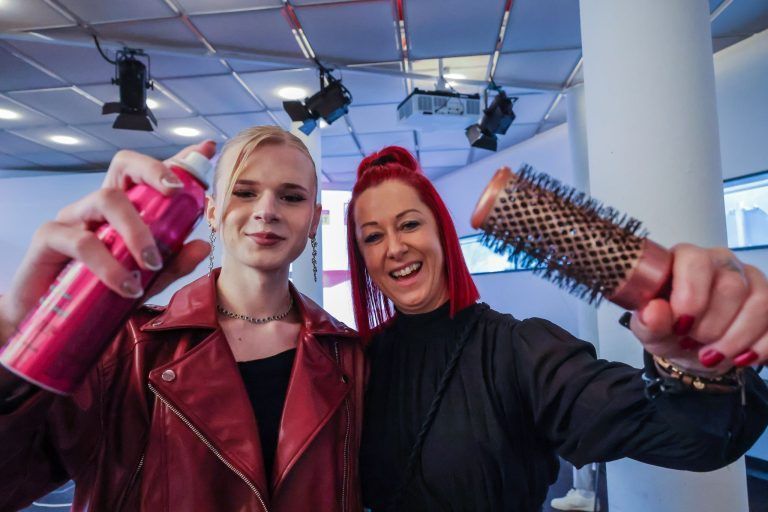 Perfekt in Szene gesetzt: Sedcard-Shooting der „Model Me“-Kandidaten