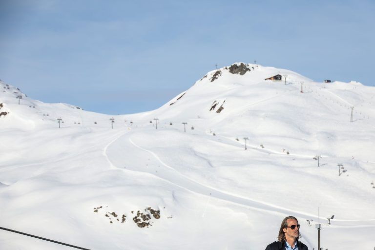 Meinungsgipfel: Ex-Minister zu Guttenberg beim versus Festival im Montafon