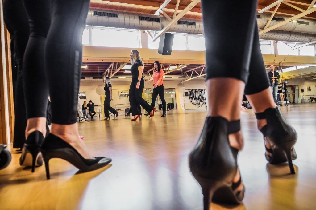 &#8220;Ich bin es überhaupt nicht gewohnt, in High Heels zu laufen&#8221;