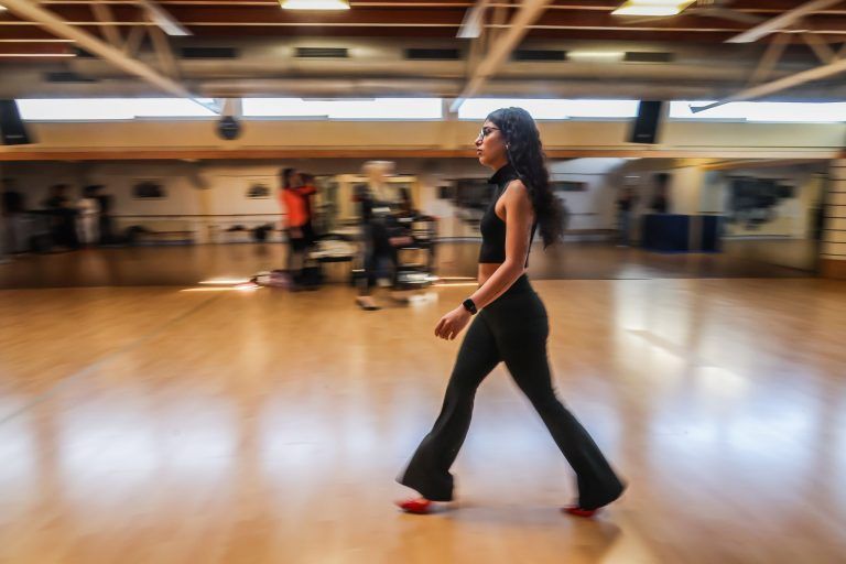 "Ich bin es überhaupt nicht gewohnt, in High Heels zu laufen"