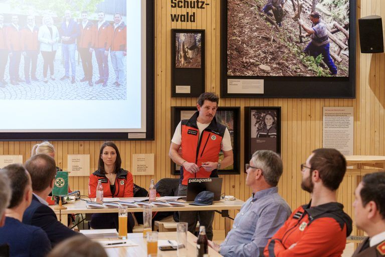 71. Jahreshauptversammlung der Bergrettung Vandans: Der junge Ortsstellenleiter Laurens Burtscher und sein Team haben das erste Jahr ihrer Amtszeit erfolgreich absolviert.