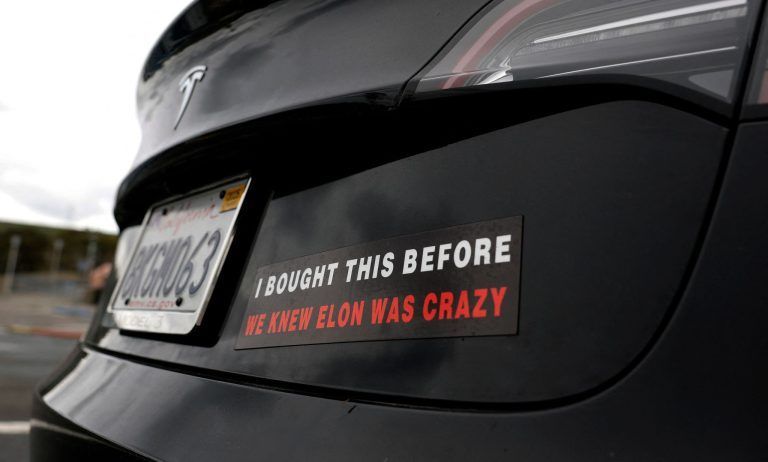 US-BACKLASH-CONTINUES-TO-GROW-AGAINST-TESLA,-OVER-ELON-MUSK'S-DO