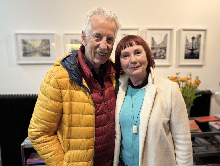 Eindringliche Inszenierung: Autorin Erika Kronabitter und Hubert Löffler.