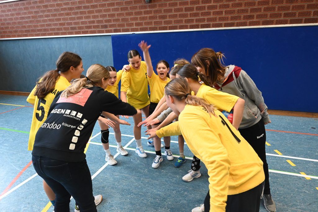 Vier Schülerinnenteams machten Landemeistertitel unter sich aus