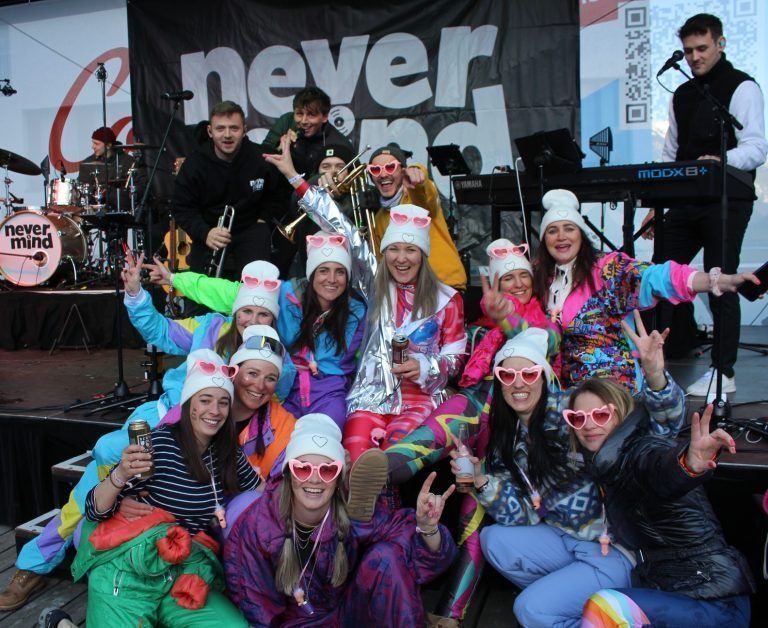Ski&Concert mit einem mitreißenden Auftritt der Vorarlberger Band Never Mind - und endlich wieder mit einem Junggesellinnen-Abschied. STP