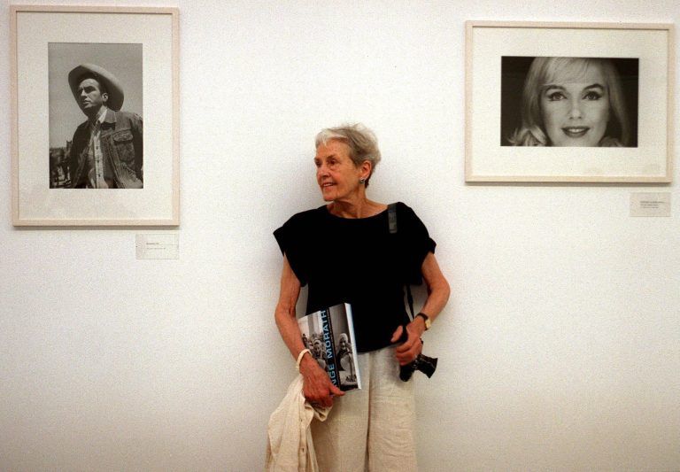 - ZU APA KI-TEXT - Inge Morath auf einem Archivbild vom 17.06.1999, anlässlich ihrer Ausstellung "Inge Morath - Das Leben als Photographin" in Wien.