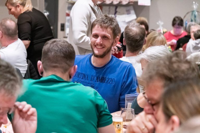 Von Trümpfen und Schätzkunst: Den ganzen Abend über herrschte ausgelassene Stimmung.