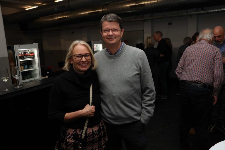 Ein empfehlenswerter Theaterabend: Sabine und Manfred Pitschmann.