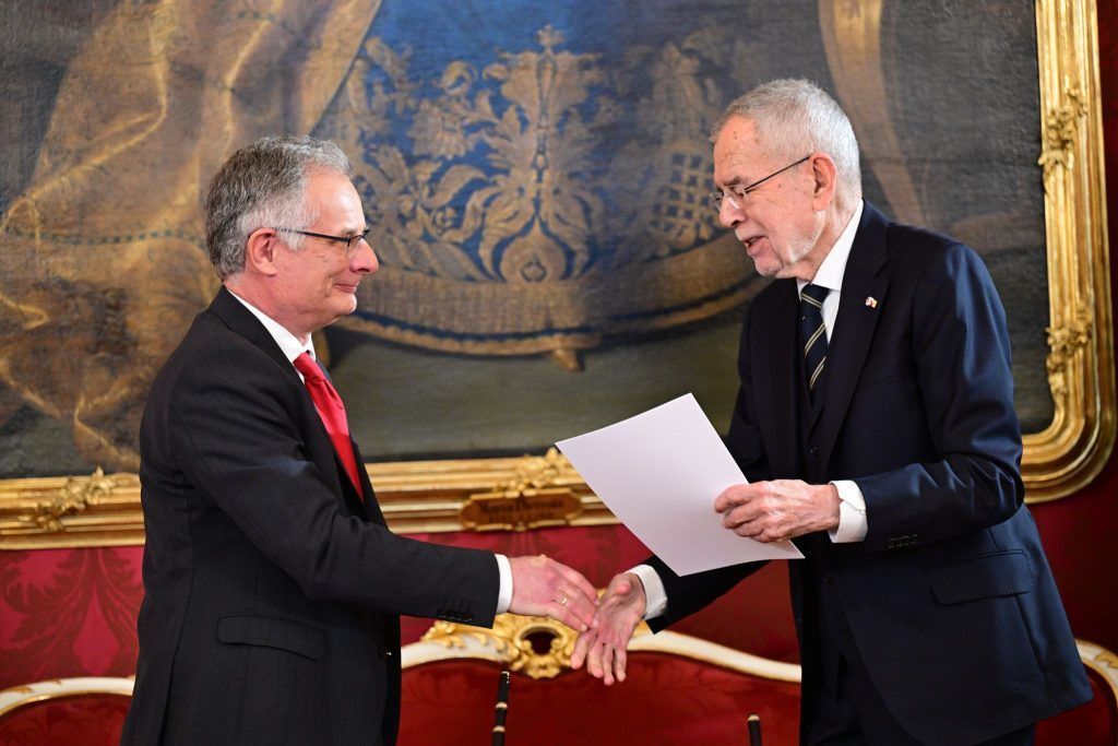Roter Finanzminister gegen rote Zahlen