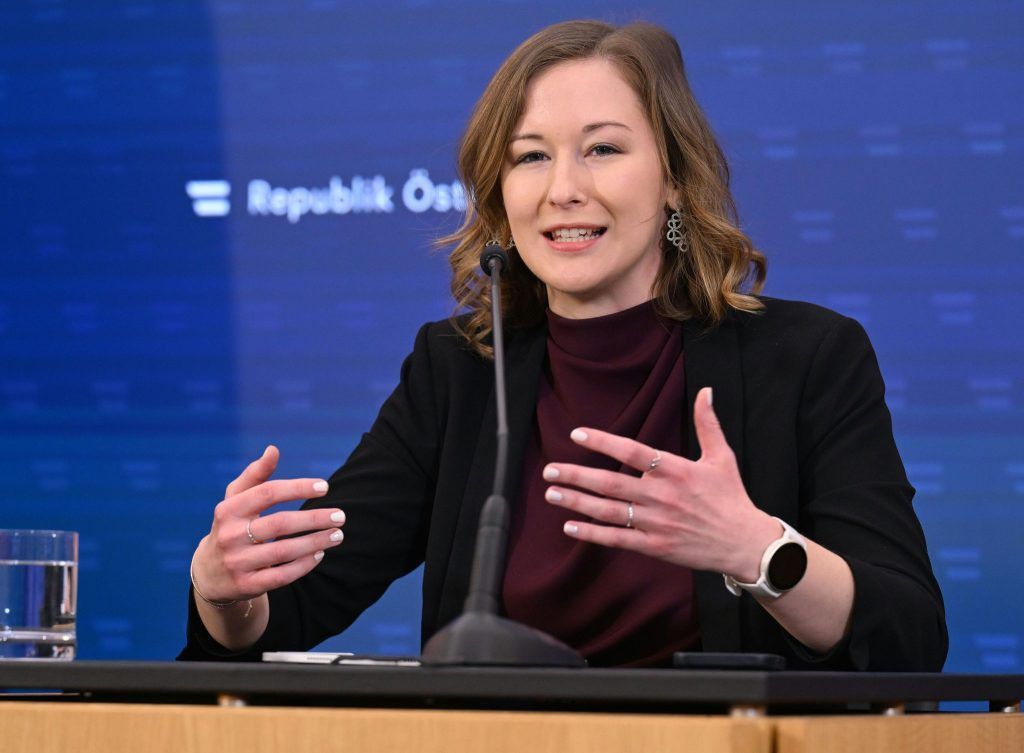Bundesregierung hemmt Familiennachzug, stoppt ihn aber nicht zur Gänze
