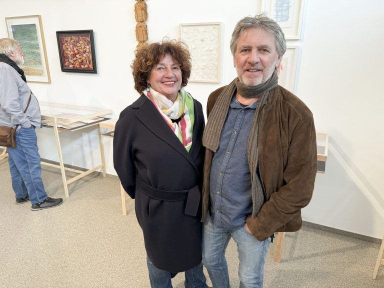 Andrea und Frigesch Lampelmayer beim Rundgang